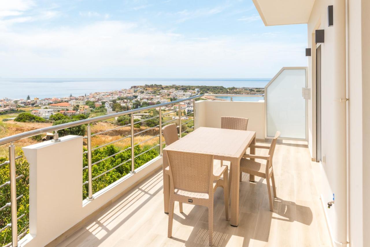 Allview Apartments Palaiochora Esterno foto
